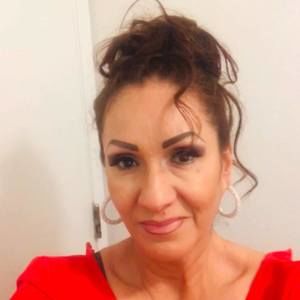 Meet your Posher, Yolanda